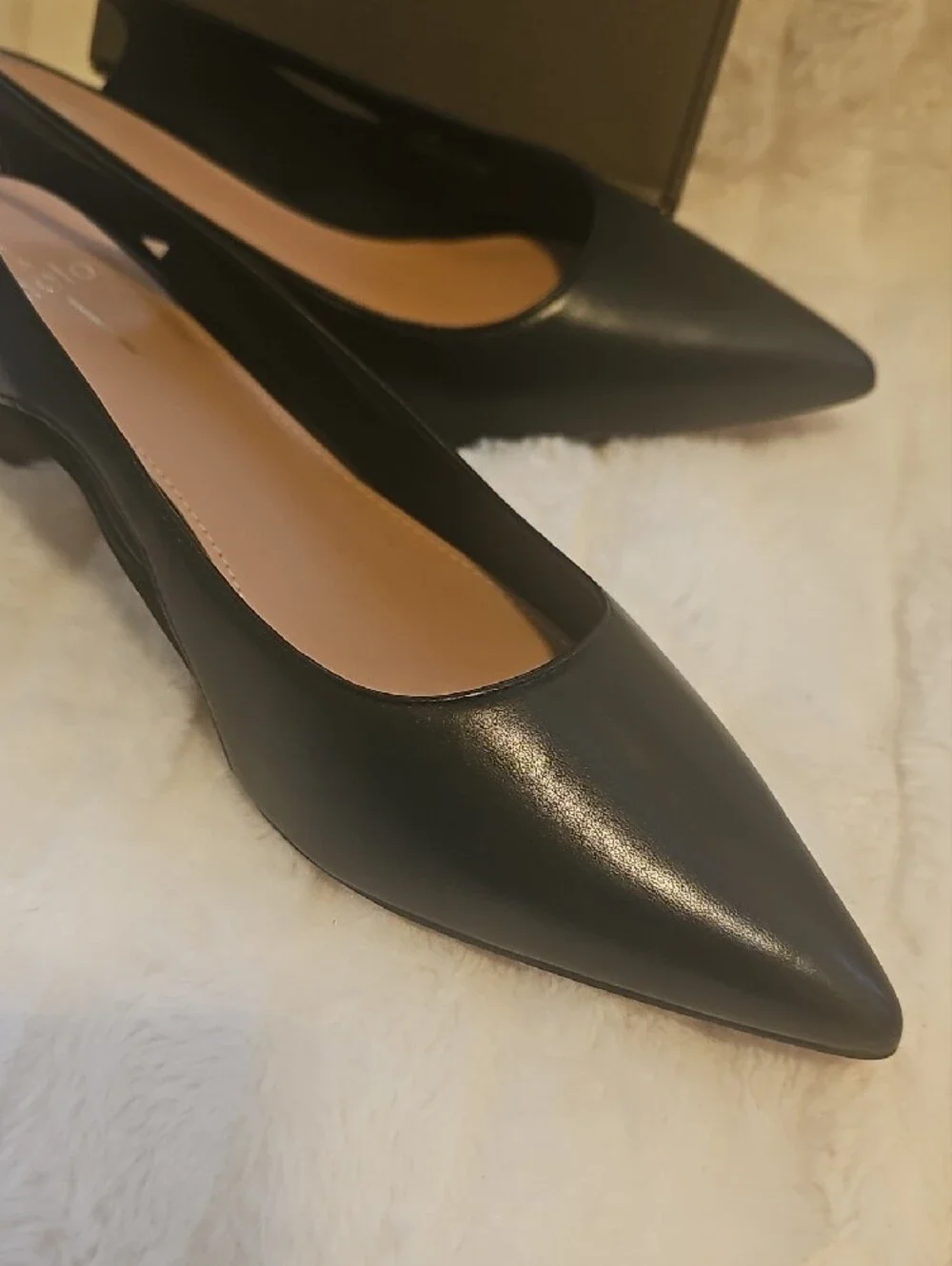 Paolo Black Pointed Slingback Kitten Heels